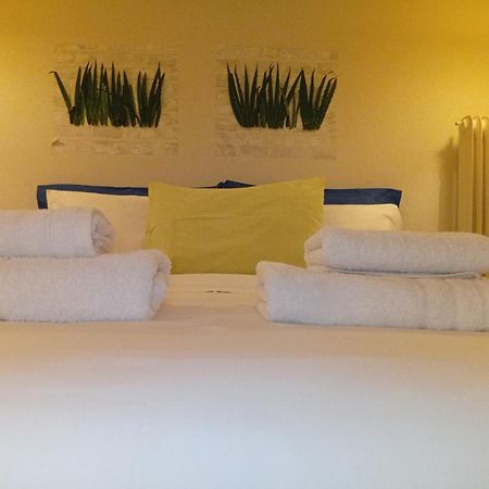 Filopappou Decent Apartment Athene Buitenkant foto