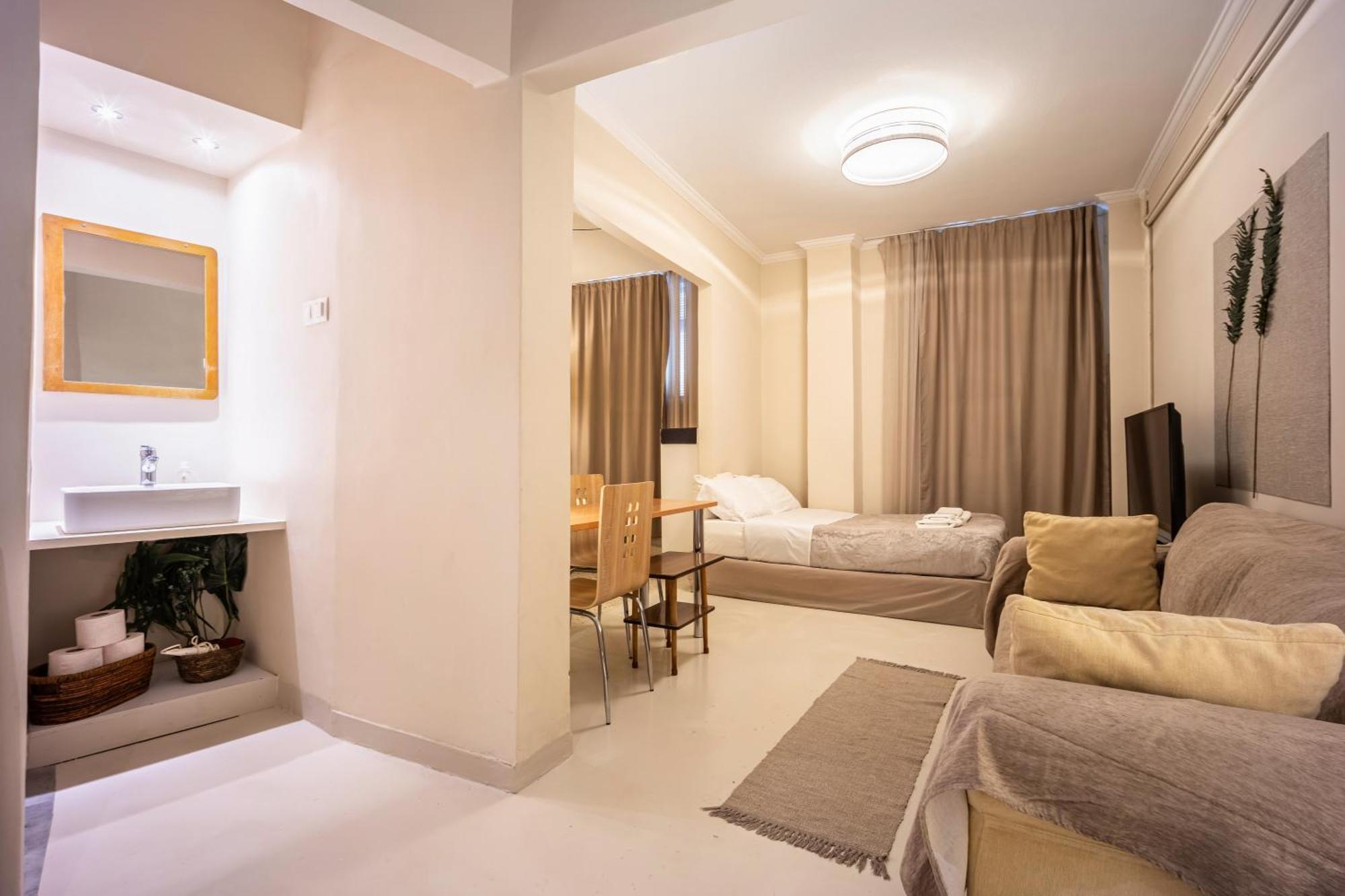 Filopappou Decent Apartment Athene Buitenkant foto